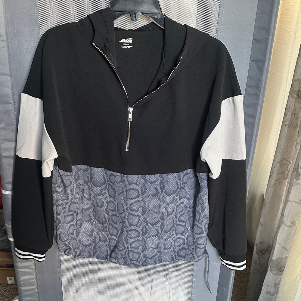 Avia Black & Gray Snake-Print Half-Zip Pullover with pants Athleisure wear